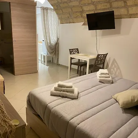 Mirabari Bed & Breakfast 3*