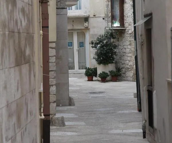 Mirabari Alojamento de Acomodação e Pequeno-almoço 3*